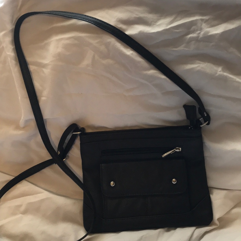 Shoulder or cross body purse, for on the go!